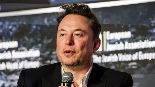 إيلون ماسك: الروبوتات ستتفوق على الجراحين البشريين خلال 5 سنوات إيلون ماسك: الروبوتات ستتفوق على الجراحين البشريين خلال 5 سنوات