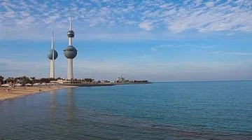 ارتفاع درجات الحرارة والرطوبة يضرب سواحل الكويت اليوم