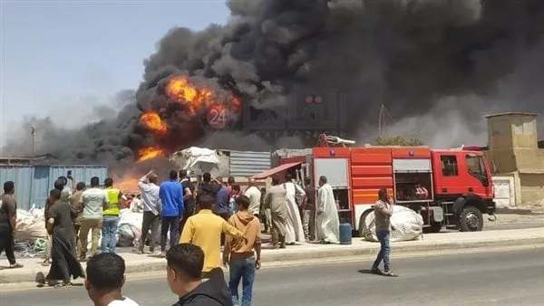 ارتفاع عدد المصابين بالاختناق في حريق مصنع بمدينة 6 أكتوبر إلى 8 حالات ارتفاع عدد المصابين بالاختناق في حريق مصنع بمدينة 6 أكتوبر إلى 8 حالات