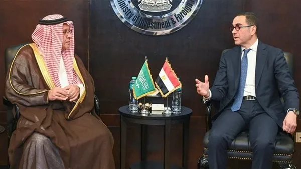استعرض جهود الحكومة في إصلاح السياسات المالية.. وزير الاستثمار يلتقي الأمين العام للمجلس التنسيقي المصري السعودي