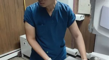 الأهل جايين بالإيد قبل المريض نفسه.. طبيب يحكي تفاصيل إعادة يد مبتورة: بعدها بشهور سلم عليا بنفس الإيد