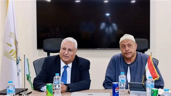 البنك الزراعي يمول صغار المربين لشراء رؤوس الماشية المحسنة وراثيا بعائد 5 % لمدة 5 سنوات البنك الزراعي يمول صغار المربين لشراء رؤوس الماشية المحسنة وراثيا بعائد 5 % لمدة 5 سنوات