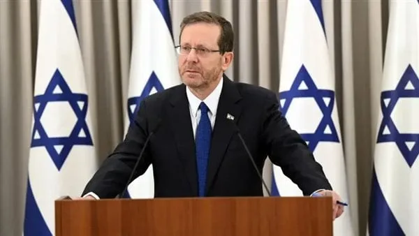 الرئيس الإسرائيلي يدعو لدراسة الإطاحة بنتنياهو مقابل عدم سجنه في قضايا الفساد الرئيس الإسرائيلي يدعو لدراسة الإطاحة بنتنياهو مقابل عدم سجنه في قضايا الفساد