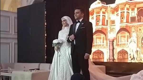 الرئيس السيسي حضر عقد قرانها.. حفل زفاف مي ابنة شهيد الشرطة مالك مهران| بث مباشر