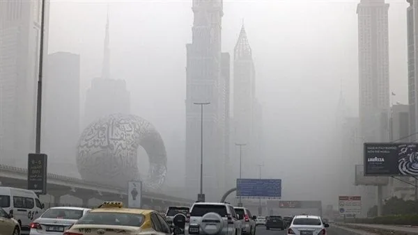 الطقس في الإمارات اليوم.. أعلى حرارة 44 درجة وتوقعات بنشاط الرياح