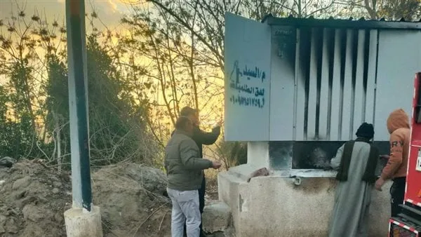 اندلاع حريق في محول كهرباء وامتداده لـ مزرعة قمح بالمنيا.. والحماية تحاول السيطرة اندلاع حريق في محول كهرباء وامتداده لـ مزرعة قمح بالمنيا.. والحماية تحاول السيطرة