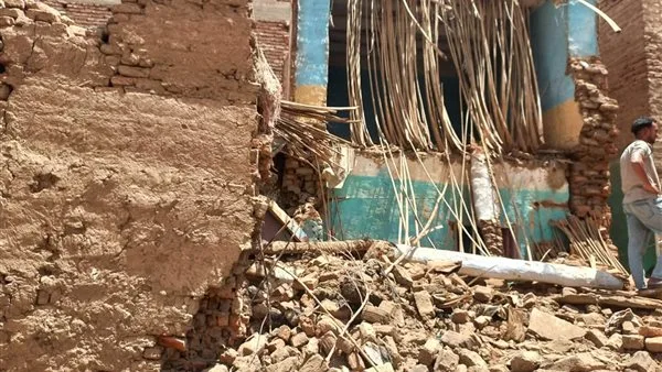 انهيار منزل من الطوب اللبن في قنا دون خسائر بشرية انهيار منزل من الطوب اللبن في قنا دون خسائر بشرية