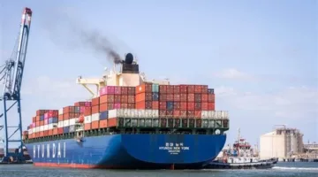 بالتزامن مع الإجازات.. انتظام العمل بموانئ البحر الأحمر وتداول 57 ألف طن بضائع