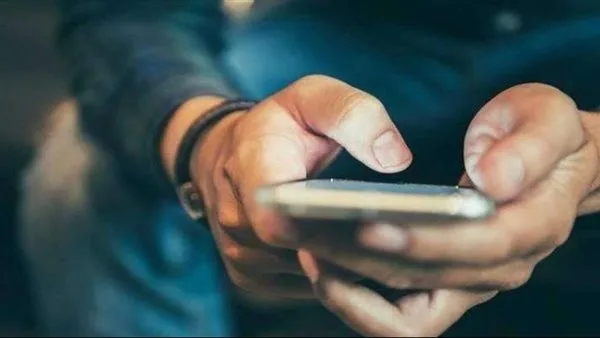 بالخطوات.. طريقة تغيير الساعة يدويًا على هواتف الأندرويد والايفون ios بالخطوات.. طريقة تغيير الساعة يدويًا على هواتف الأندرويد والايفون ios