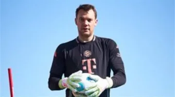 بايرن ميونخ يعلن عودة نوير وأوباميكانو للتدريبات