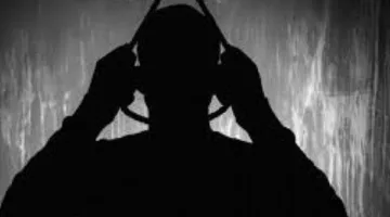 بسبب الديون.. شاب ينهي حياته شنقا في الفيوم