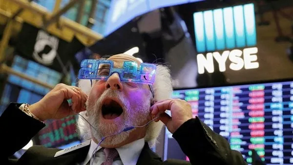 بسبب قرارات ترامب.. انكماش الاقتصاد الأمريكي بنسبة 0.3% في الربع الأول من 2025