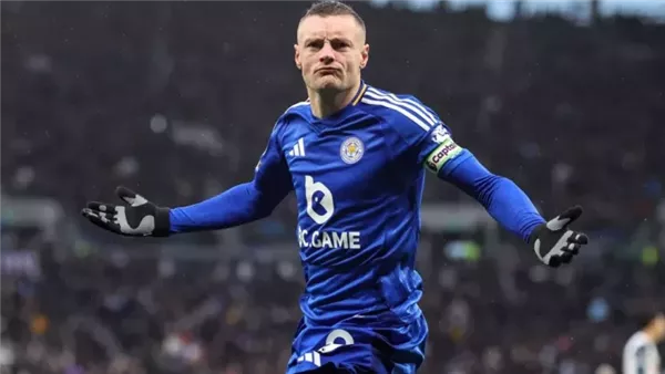 بعد إعلان رحيله عن ليستر سيتي.. 13 عامًا تدون تاريخ فاردي بأحرف من ذهب بعد إعلان رحيله عن ليستر سيتي.. 13 عامًا تدون تاريخ فاردي بأحرف من ذهب