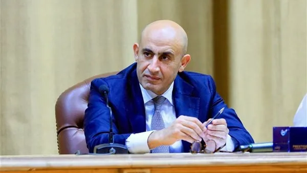 بعد القضاء على الكثافة الطلابية والغياب.. أسباب الهجوم على وزير التعليم؟ بعد القضاء على الكثافة الطلابية والغياب.. أسباب الهجوم على وزير التعليم؟