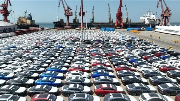 بعد عودة خدمات الدعم الفني.. تفاصيل مبادرة استيراد السيارات للمصريين بالخارج