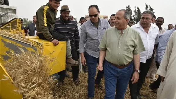 بورسعيد × 24 ساعة.. المحافظ يتابع تطوير الكورنيش ويشهد حصاد القمح ويرأس جلسة المجلس التنفيذي بورسعيد × 24 ساعة.. المحافظ يتابع تطوير الكورنيش ويشهد حصاد القمح ويرأس جلسة المجلس التنفيذي