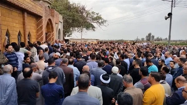 تشييع جنازة النائب ثروت فتح الباب بحضور قيادات برلمانية وسياسية بالدقهلية تشييع جنازة النائب ثروت فتح الباب بحضور قيادات برلمانية وسياسية بالدقهلية