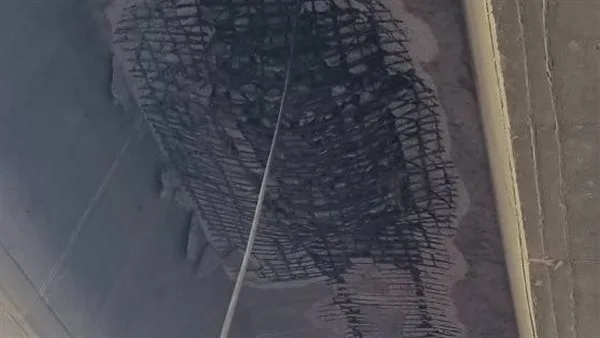 تصدع جزء من نزلة كوبري الإقليمي بالصف.. ومحافظة الجيزة: سيتم العمل على حل المشكلة| صور تصدع جزء من نزلة كوبري الإقليمي بالصف.. ومحافظة الجيزة: سيتم العمل على حل المشكلة| صور