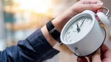 تقديم الساعة 60 دقيقة.. مجلس الوزراء يكشف موعد تطبيق التوقيت الصيفي| بث مباشر