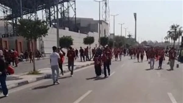 توافد جماهير الأهلي على ستاد القاهرة قبل ساعات من مواجهة صن داونز| بث مباشر توافد جماهير الأهلي على ستاد القاهرة قبل ساعات من مواجهة صن داونز| بث مباشر