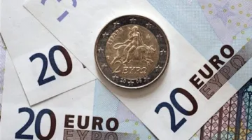 سعر اليورو أمام الجنيه داخل البنوك اليوم الثلاثاء 29 أبريل 2025