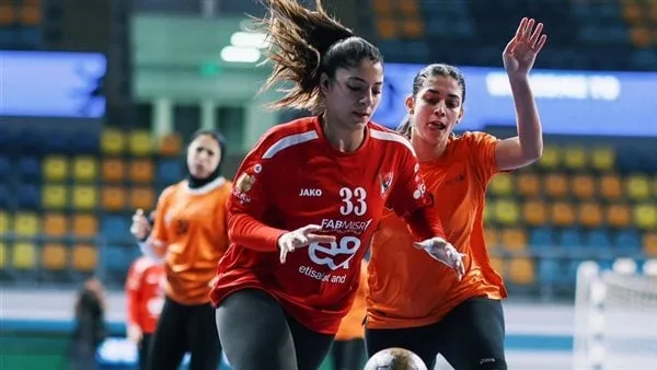 سيدات يد الأهلي يتوجن ببطولة الدوري بعد الفوز على الشمس سيدات يد الأهلي يتوجن ببطولة الدوري بعد الفوز على الشمس