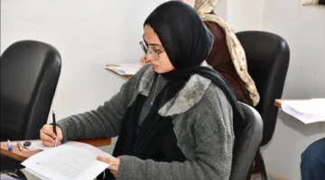 شاب يدهس فتاة بجامعة قناة السويس ويحتفل بالطبل والمزمار.. ووالدها: ضيع الحلم الكبير وعايز حق بنتي