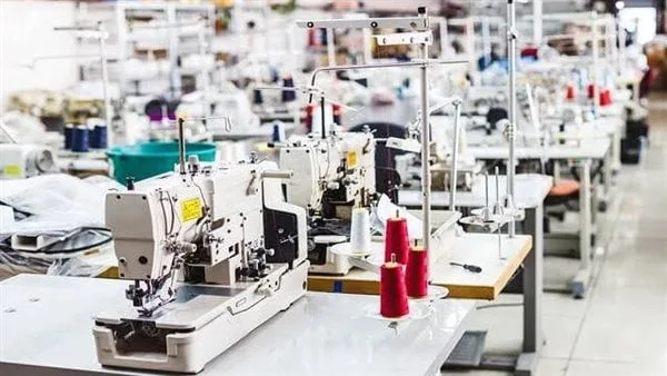 شراكة مصرية إماراتية لإنشاء أكبر وأول مصنع لتدوير الملابس والأقمشة المستعملة في مصر شراكة مصرية إماراتية لإنشاء أكبر وأول مصنع لتدوير الملابس والأقمشة المستعملة في مصر