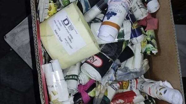 ضبط 3 أطنان منتجات غذائية مجهولة المصدر في مخزن غير مرخص بالعبور ضبط 3 أطنان منتجات غذائية مجهولة المصدر في مخزن غير مرخص بالعبور