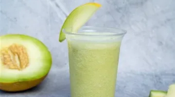طريقة عمل عصير الكنتالوب باللبن.. مشروب منعش في الصيف