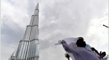 طقس الإمارات.. أجواء صحوة مع غيوم جزئية وارتفاع في درجات الحرارة