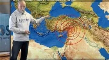 عالم الزلازل الهولندي يحذر من تبعات زلزال إسطنبول: الهزات الارتدادية قد تكون مقدمة لشيء أكبر