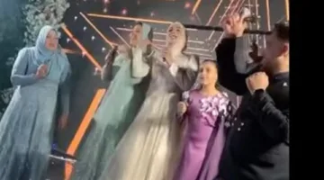 على أنغام الراب.. عائلة عريس تغني أغنية من تأليفهم في حفل الخطوبة تثير سخرية السوشيال ميديا