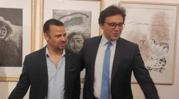 عميد فنون الأقصر يشارك في ترينالي مصر الدولي السادس