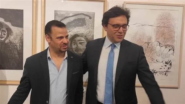 عميد فنون الأقصر يشارك في ترينالي مصر الدولي السادس عميد فنون الأقصر يشارك في ترينالي مصر الدولي السادس