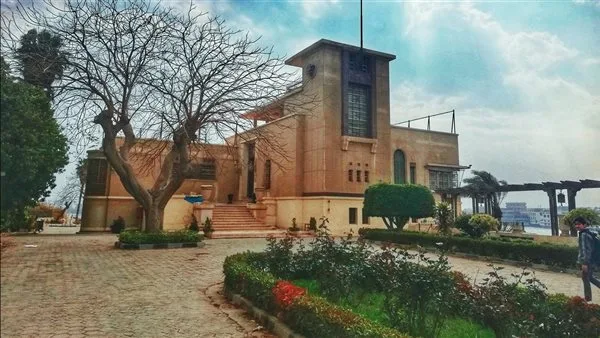 لتشجيع الزائرين.. متحف ركن فاروق يعرض قطعة خشبية من عصر الملك فاروق