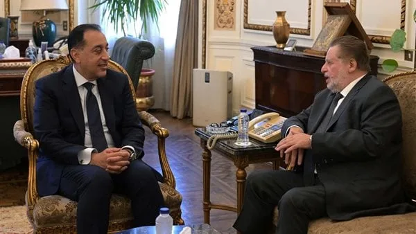 لتعزيز احتياطي النقد الأجنبي.. رئيس الوزراء يلتقي محافظ البنك المركزي لمتابعة عدد من الملفات لتعزيز احتياطي النقد الأجنبي.. رئيس الوزراء يلتقي محافظ البنك المركزي لمتابعة عدد من الملفات