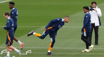 مبابي يعود إلى تدريبات ريال مدريد.. وتقارير تكشف موقفه من الكلاسيكو