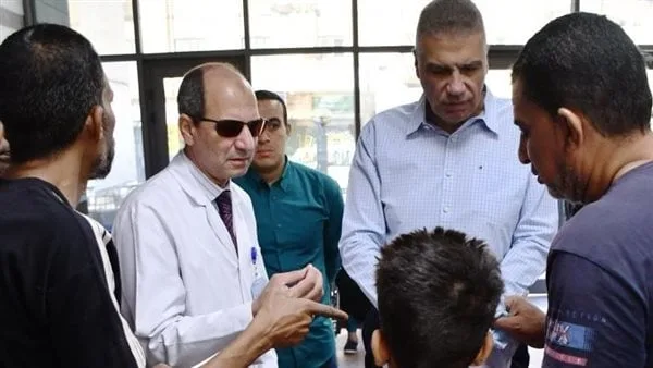 محافظ أسوان يتفقد مستشفى الباطنة الجامعي.. ويؤكد: رعاية متكاملة وعلاج مجاني لـ3 أيام
