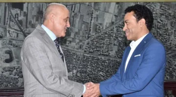 محافظ الأقصر للفنان سامح حسين: الفن الهادف شريك أساسي في نهضة المجتمع