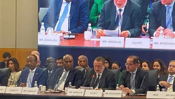 محافظ البنك المركزي يوصي بضرورة معالجة الآثار السلبية الناتجة عن تفتت حركة التجارة الدولية محافظ البنك المركزي يوصي بضرورة معالجة الآثار السلبية الناتجة عن تفتت حركة التجارة الدولية