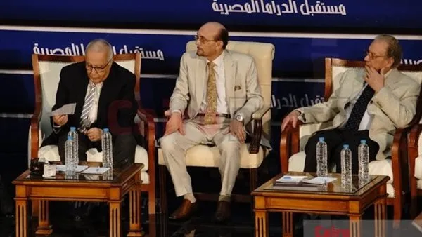 محمد صبحي: الورش أهدرت الدراما في مصر والفنان مش بيتسعر زي البنزين.. وزيادة الأجور مش بالفتونة