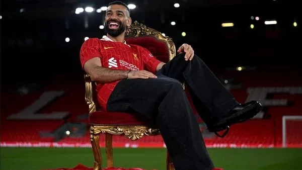 محمد صلاح يحقق لقب بريميرليج للمرة الثانية في تاريخه رفقة ليفربول.. ويرفع رصيده إلى 9 بطولات محمد صلاح يحقق لقب بريميرليج للمرة الثانية في تاريخه رفقة ليفربول.. ويرفع رصيده إلى 9 بطولات