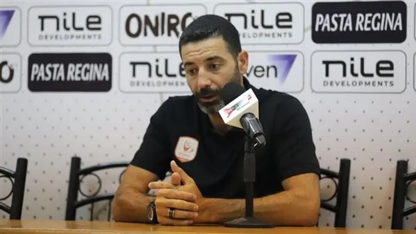 مدرب فاركو: بطل الدوري سيحسم مع الجولة الأخيرة.. وبيراميدز قادر على التتويج باللقب مدرب فاركو: بطل الدوري سيحسم مع الجولة الأخيرة.. وبيراميدز قادر على التتويج باللقب