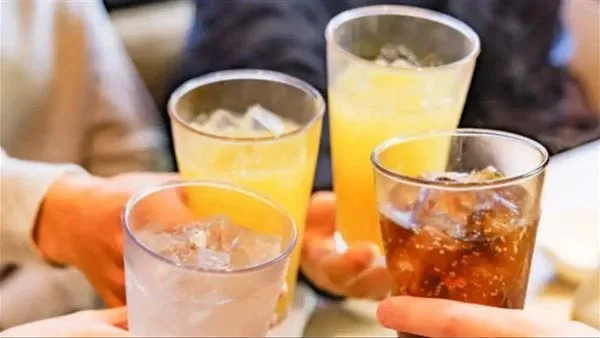 مشروبات شائعة تضر بصحة الأمعاء.. تعرف عليها مشروبات شائعة تضر بصحة الأمعاء.. تعرف عليها