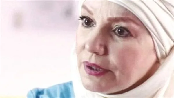 مشيرة إسماعيل: ما اعتزلتش وقاعدة في بيتي منتظرة الدور الكويس.. ومش معترفة بالدراما الحالية