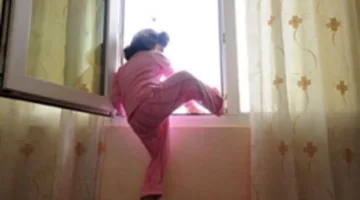 مصرع صغيرة إثر سقوطها من الطابق الخامس في الإسماعيلية