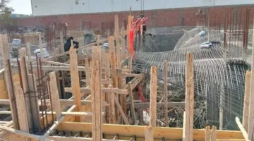 مصرع وإصابة 3 شباب إثر إنهيار سقف مصنع تحت الإنشاء بالشرقية عليهم |بث مباشر