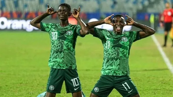 منتخب نيجيريا للشباب.. هل تحلق النسور الخضر إلى أبعد مدى في بطولة إفريقيا؟