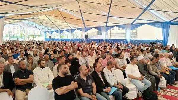 وزير الإسكان: تخصيص أراضٍ للمواطنين ممن وفقوا أوضاعهم بقرعتي العبور الجديدة وزير الإسكان: تخصيص أراضٍ للمواطنين ممن وفقوا أوضاعهم بقرعتي العبور الجديدة